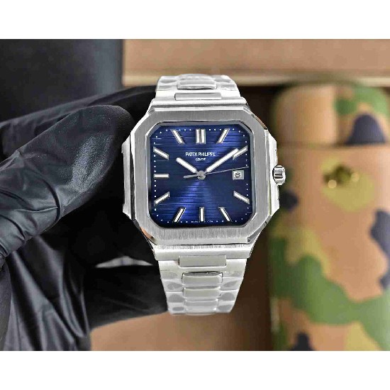 PATEK     PHILIPPE  Nautilus PP0362