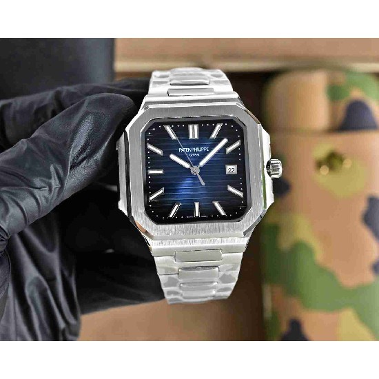PATEK     PHILIPPE  Nautilus PP0362