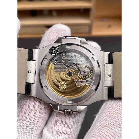 PATEK     PHILIPPE  Nautilus PP0397
