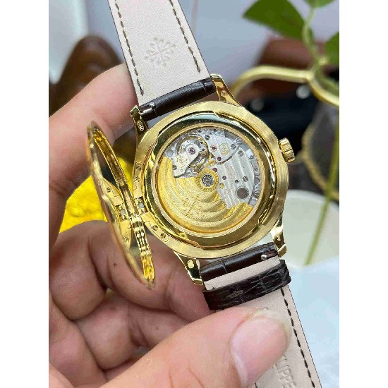 PATEK     PHILIPPE  Calatrava 39mm PP0399