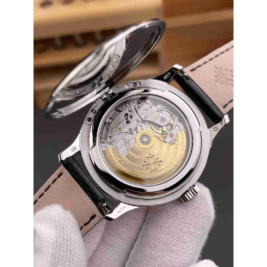 PATEK     PHILIPPE  Calatrava 39mm PP0401