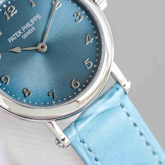 PATEK     PHILIPPE  Calatrava 34mm PP0402