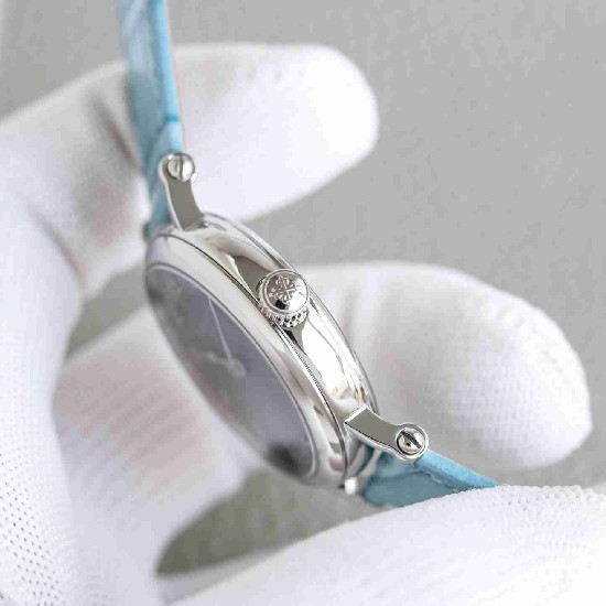 PATEK     PHILIPPE  Calatrava 34mm PP0402