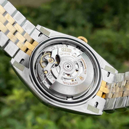 ROLEX  Datejust 41 (Free-sprung) RFS0051