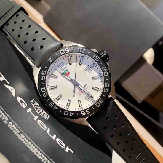 TAG Heuer TAG0001 TAG Heuer TAG0001