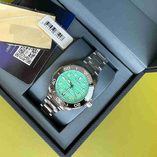 TAG Heuer 36MM TAG0042