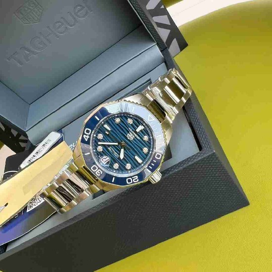 TAG Heuer 36MM TAG0044