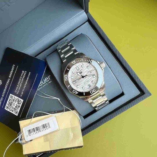TAG Heuer 36MM TAG0045