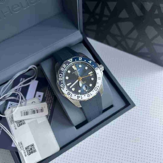 TAG  Heuer 43MM TAG0052