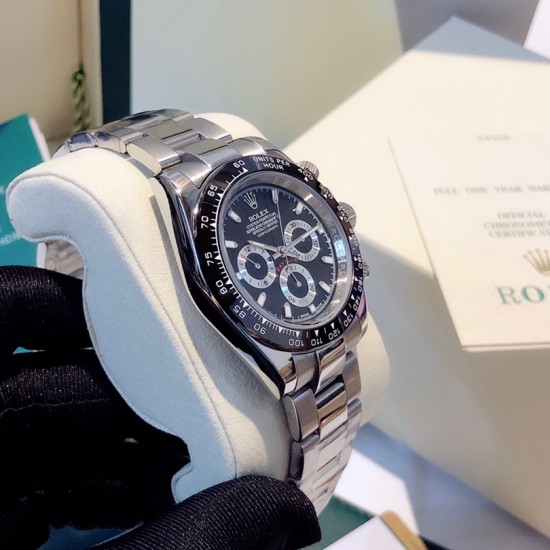 ROLEX   A Cosmograph Daytona RO0098