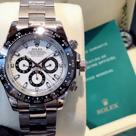 ROLEX   A Cosmograph Daytona RO0100