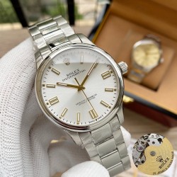 ROLEX New Oyster Perpetual 40MM RO0115