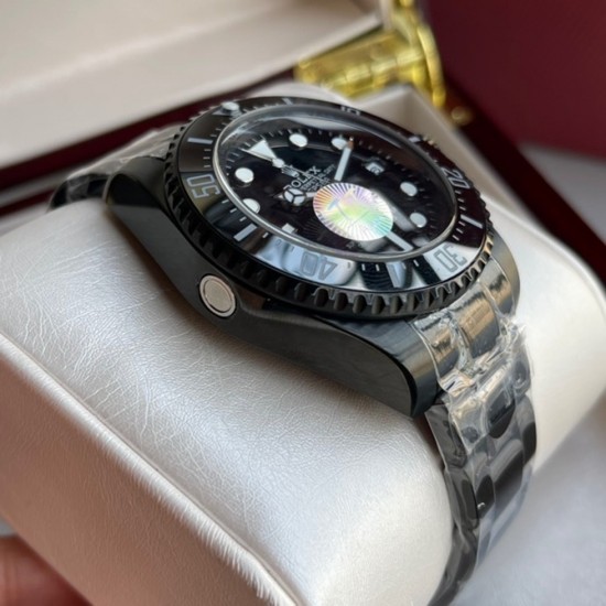 ROLEX Sea-Dweller RO0152