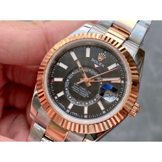 ROLEX A Sky-Dweller RO0202