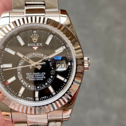 ROLEX A Sky-Dweller RO0206