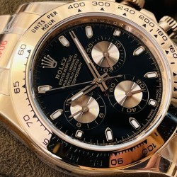 ROLEX  Cosmograph Daytona RO0220