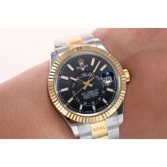 ROLEX  Sky-Dweller RO0229