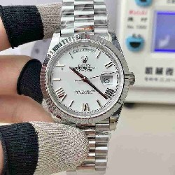 ROLEX   Day Date 40 RO0915