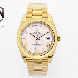 ROLEX   Day Date 40 RO0932