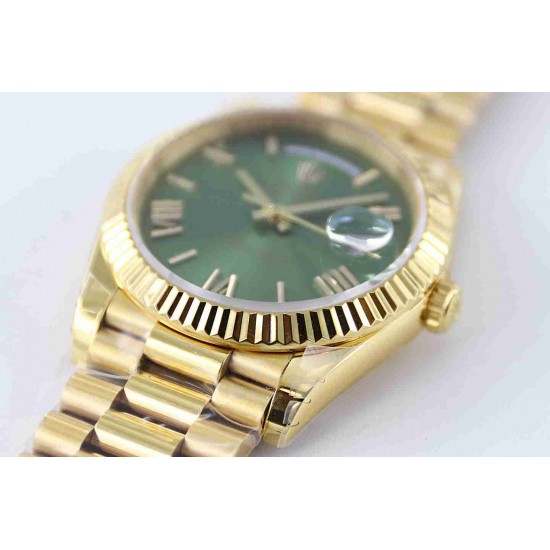 ROLEX   Day Date 40 RO0992