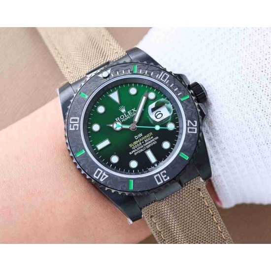 ROLEX  New Submariner 40MM RO1385