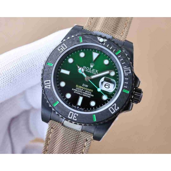 ROLEX  New Submariner 40MM RO1385