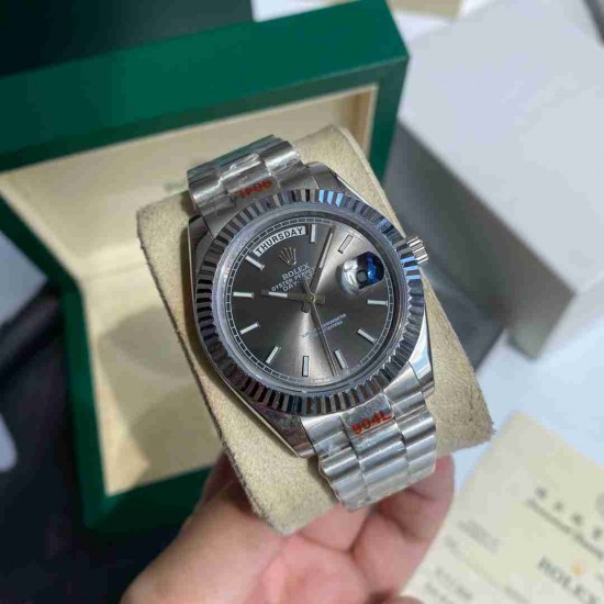 ROLEX    Day Date 40 RO1633