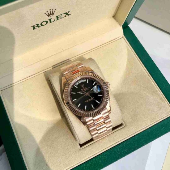 ROLEX    Day Date 40 RO1639