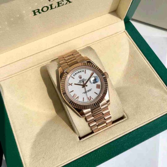 ROLEX    Day Date 40 RO1643