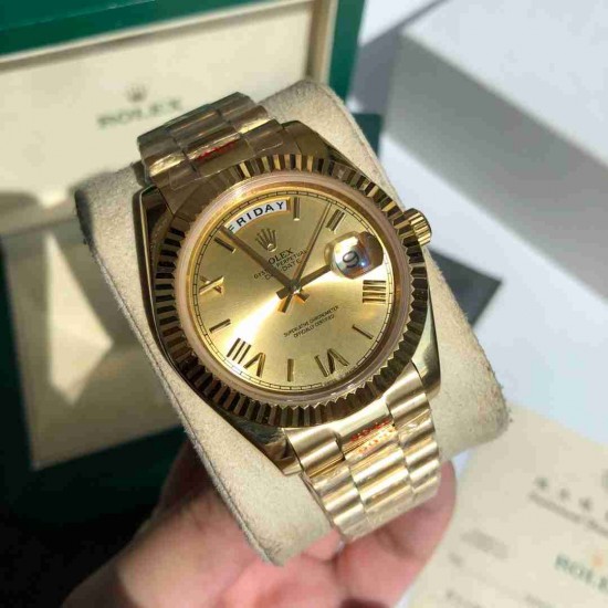 ROLEX    Day Date 40 RO1646