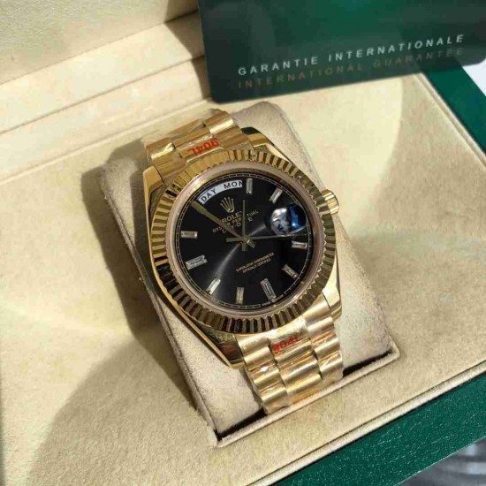 ROLEX    Day Date 40 RO1647