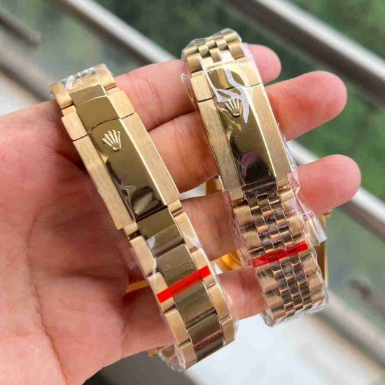 ROLEX A Sky-Dweller RO1886 (2025 NEW ) ROLEX A Sky-Dweller RO1886 (2025 NEW )