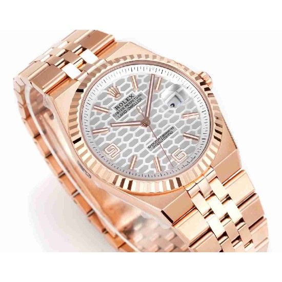 ROLEX   Land-Dweller 40 RO1897