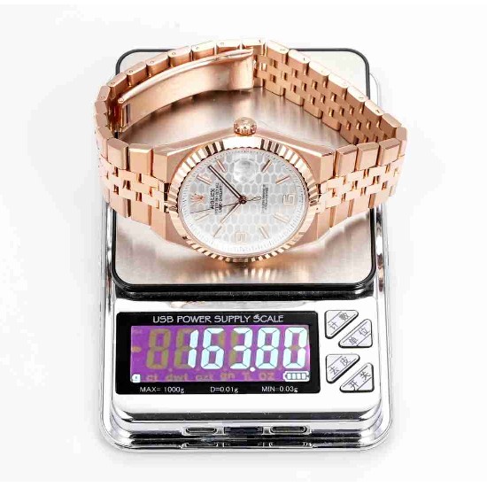 ROLEX   Land-Dweller 40 RO1897