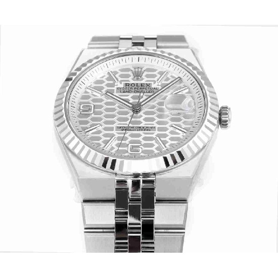 ROLEX   Land-Dweller 40 RO1899