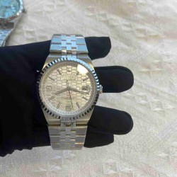 ROLEX       Land-Dweller 40 RO1902