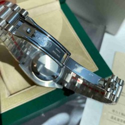 ROLEX    Day Date 40 RO1915