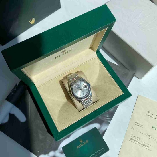 ROLEX    Day Date 40 RO1915