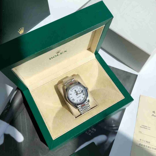 ROLEX    Day Date 40 RO1921