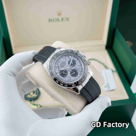 ROLEX      Daytona RO1932 (2025 new) ROLEX      Daytona RO1932 (2025 new)