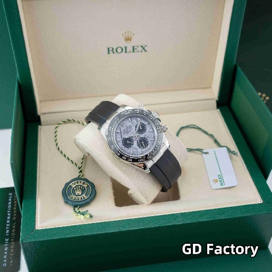 ROLEX      Daytona RO1932 (2025 new) ROLEX      Daytona RO1932 (2025 new)