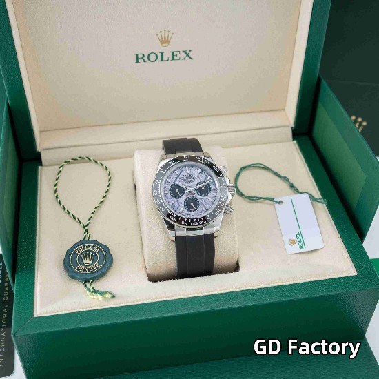 ROLEX      Daytona RO1932 (2025 new) ROLEX      Daytona RO1932 (2025 new)