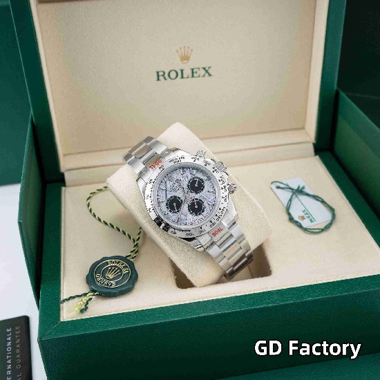 ROLEX      Daytona RO1939 (2025 new) ROLEX      Daytona RO1939 (2025 new)