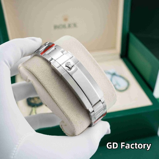 ROLEX      Daytona RO1940 (2025 new) ROLEX      Daytona RO1940 (2025 new)