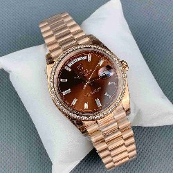 ROLEX   Day Date 40 RO1946