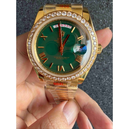 ROLEX      Day Date 40 RO1972