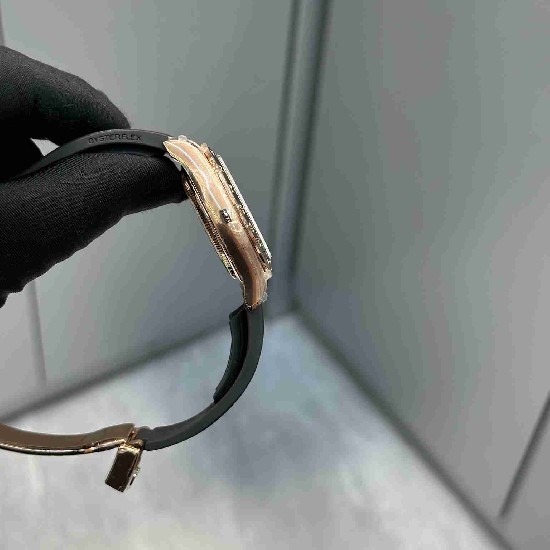 ROLEX   Cosmograph Daytona RO1983