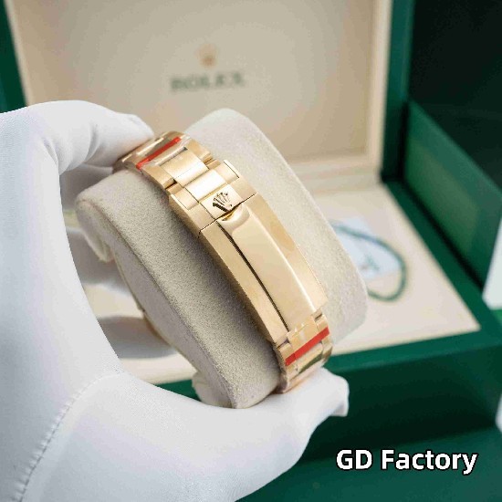 ROLEX      Daytona RO1985 (2025 new)