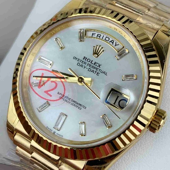 ROLEX   Day Date 40 RO2003