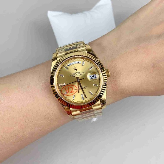 ROLEX   Day Date 40 RO2005